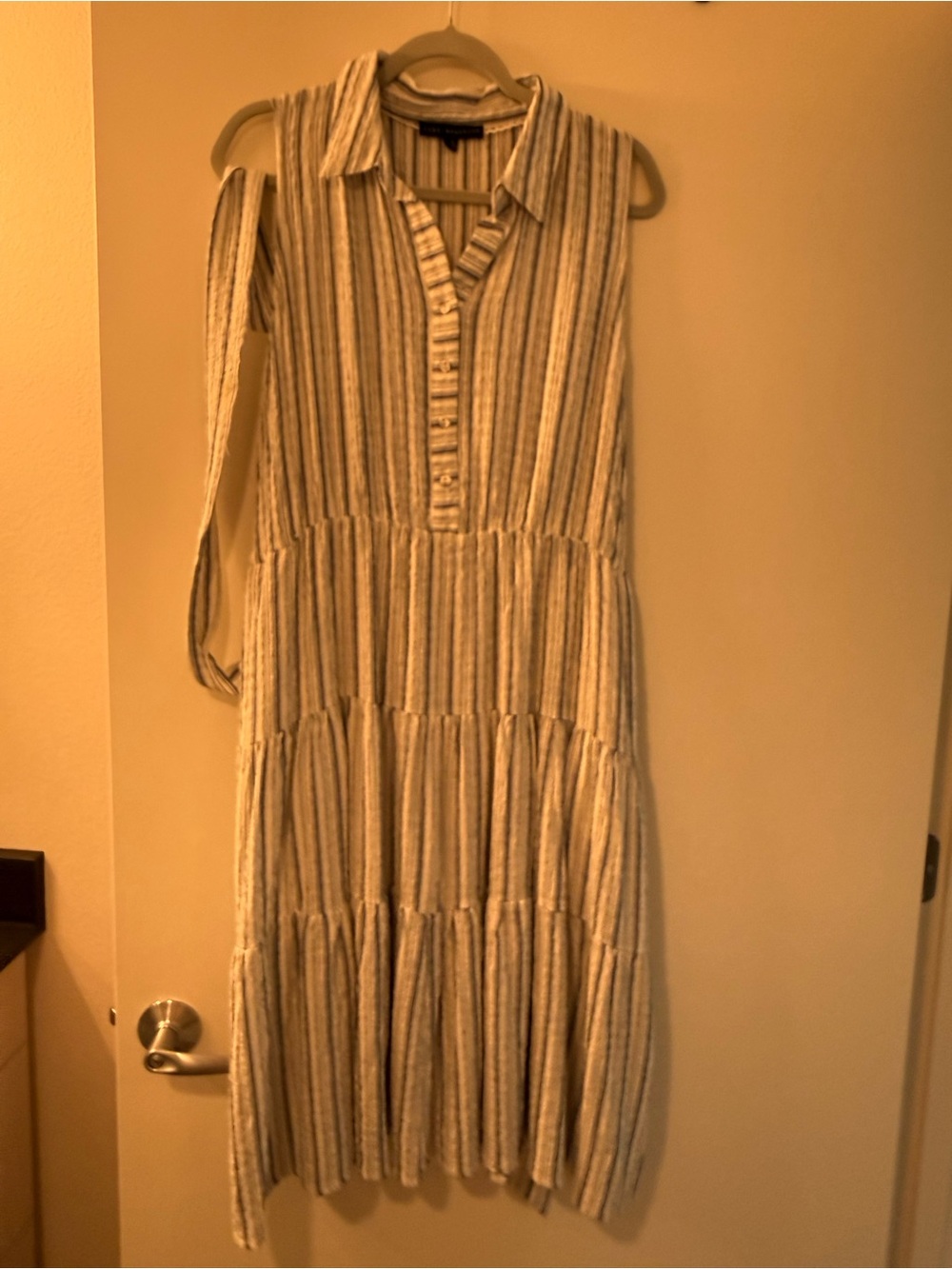 Sleeveless Striped Tiered Maxi Dress - ivory/Gray